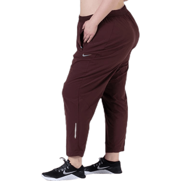 Nike - Essential 7/8 Pant Plus Red