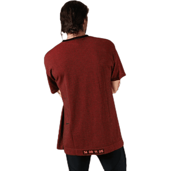 Nike - Tech Pack Grid Tee Orange/Black
