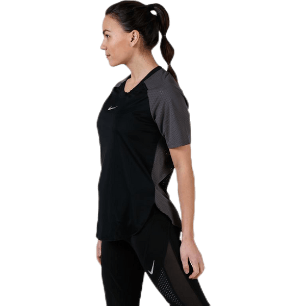 Nike - City Sleek Top SS Cool Black/Grey