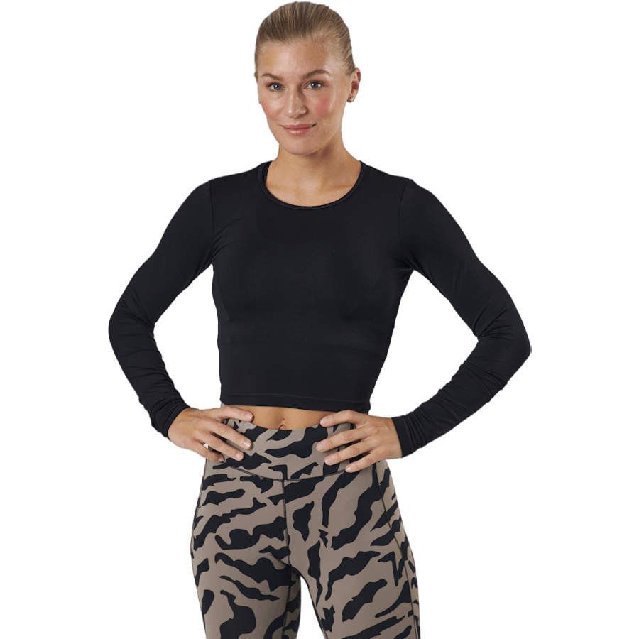 Casall - Crop Long Sleeve Black